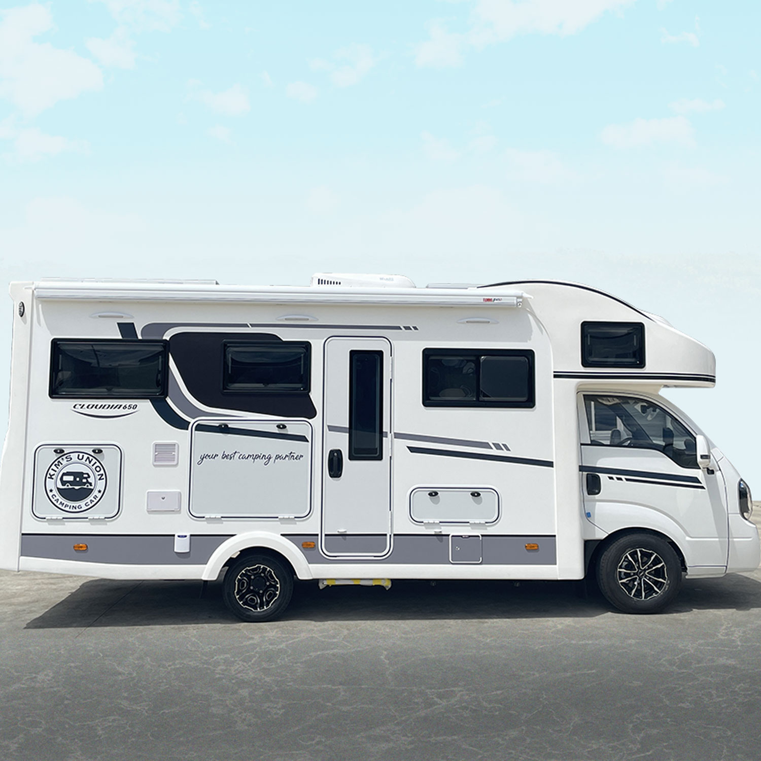 [경남/고성] 진캠핑 클라우디아650 ▶즐거운 캠핑카 여행♪◀ 3호